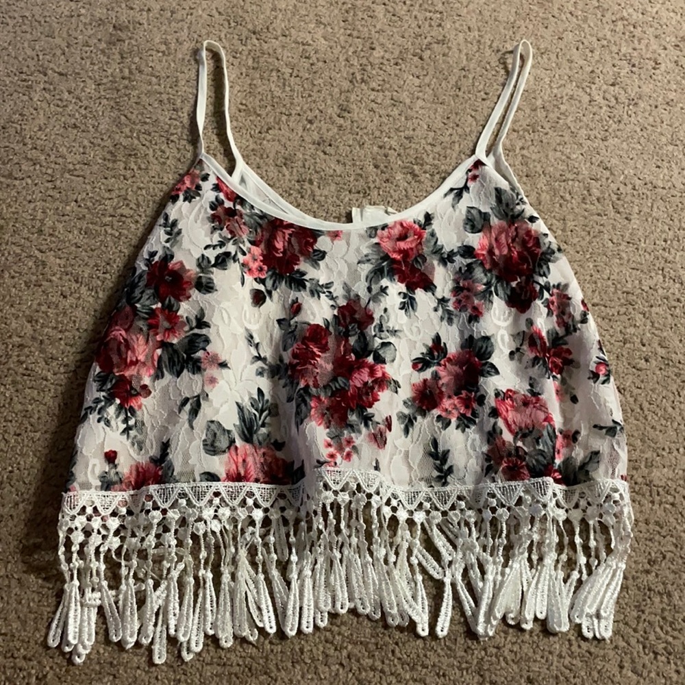 Crop top, fringes at bottom, floral print